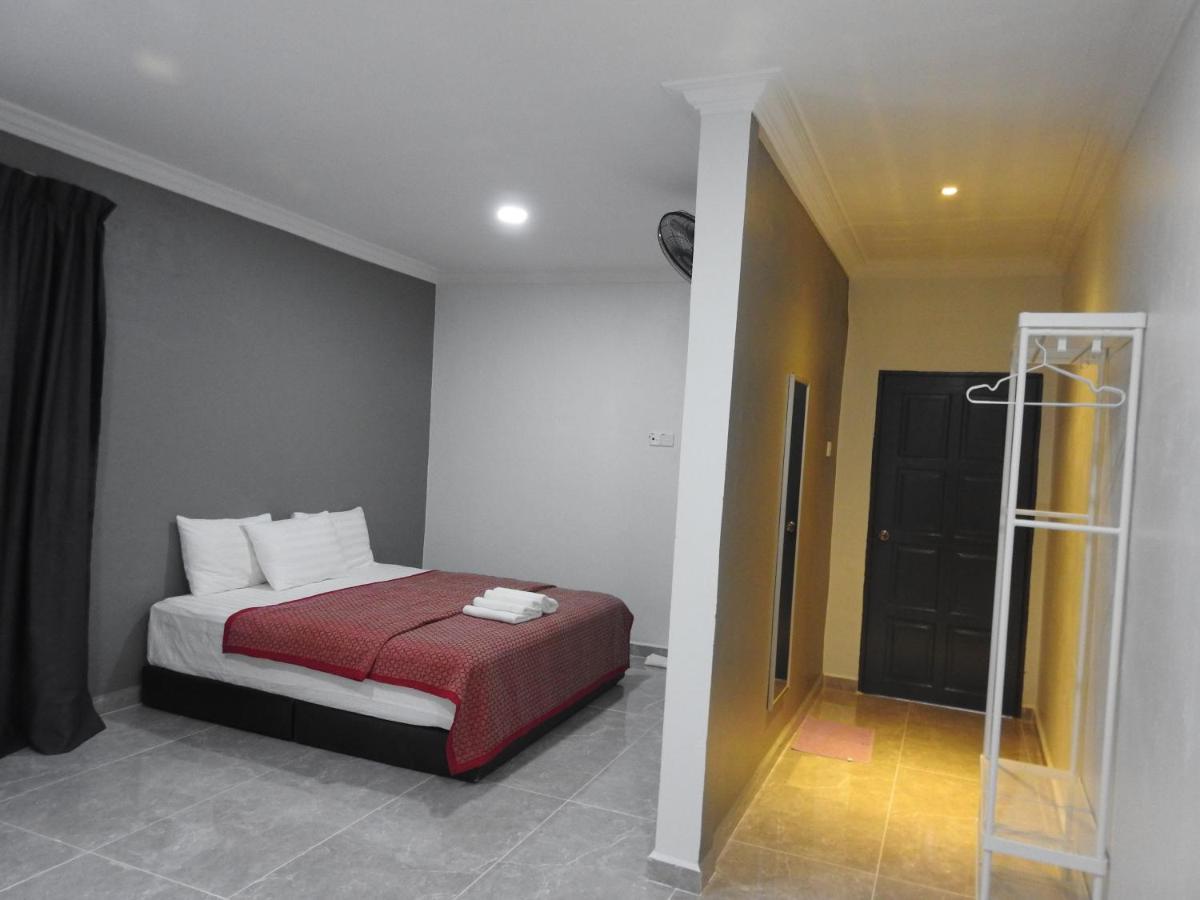 Tebing Guest House Taman Negara Malaysia Kuala Tahan Exterior foto