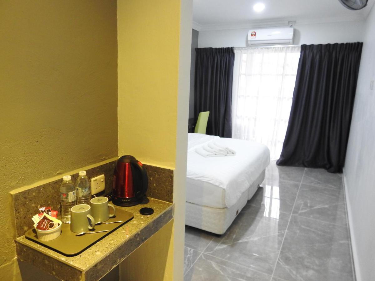 Tebing Guest House Taman Negara Malaysia Kuala Tahan Exterior foto