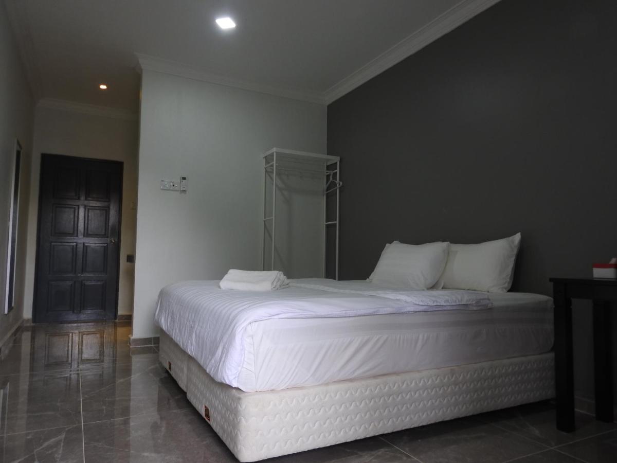Tebing Guest House Taman Negara Malaysia Kuala Tahan Exterior foto