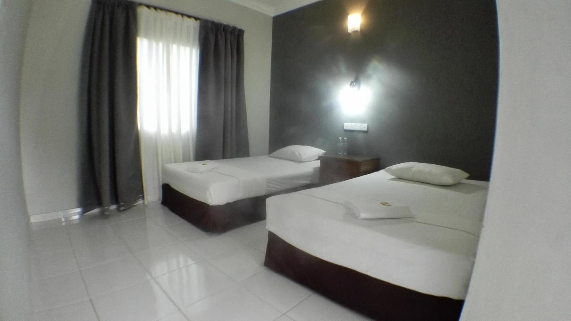 Tebing Guest House Taman Negara Malaysia Kuala Tahan Exterior foto