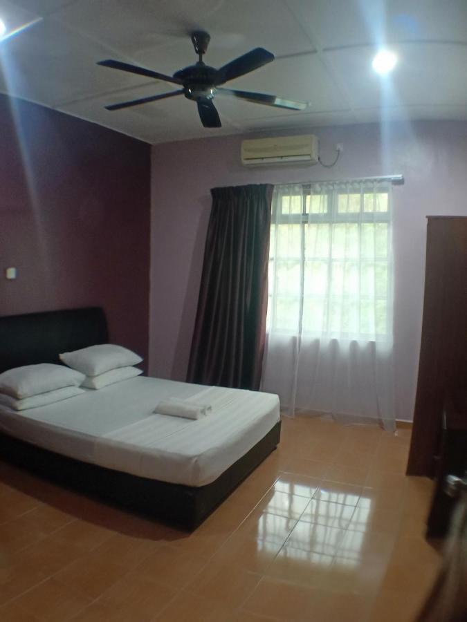 Tebing Guest House Taman Negara Malaysia Kuala Tahan Exterior foto